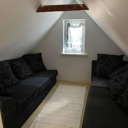 Karja Majake Hotel 3*